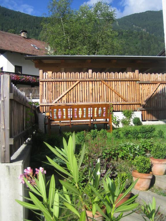 Anton'S Appartements Oetz Exterior foto
